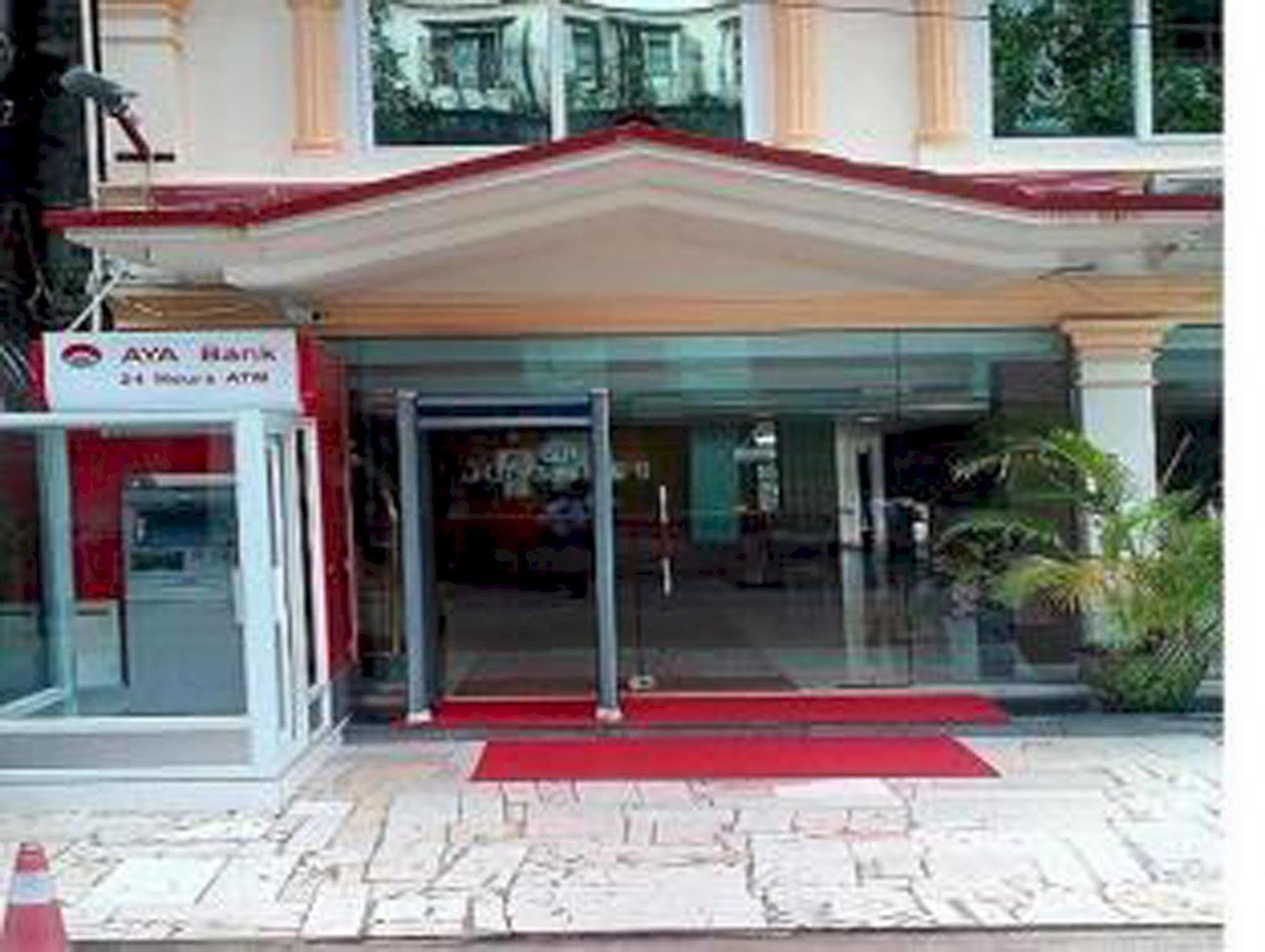 51 3* Yangon